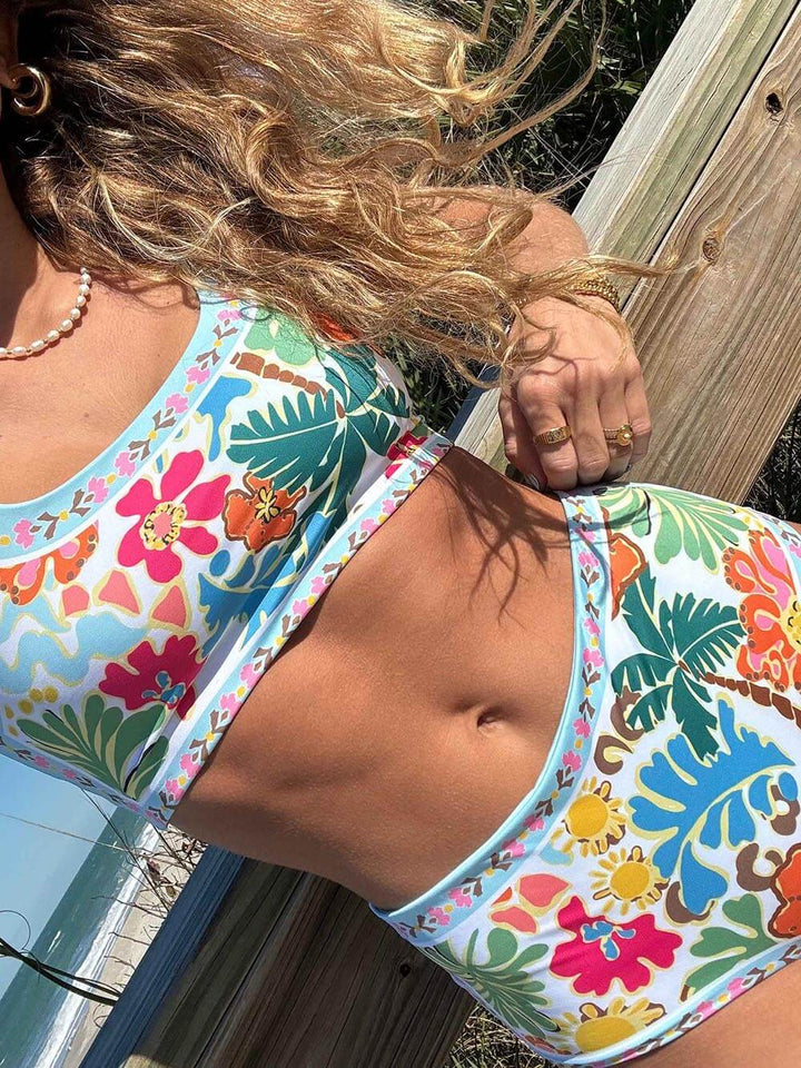 Carola | Elastic Floral Bikini with Support