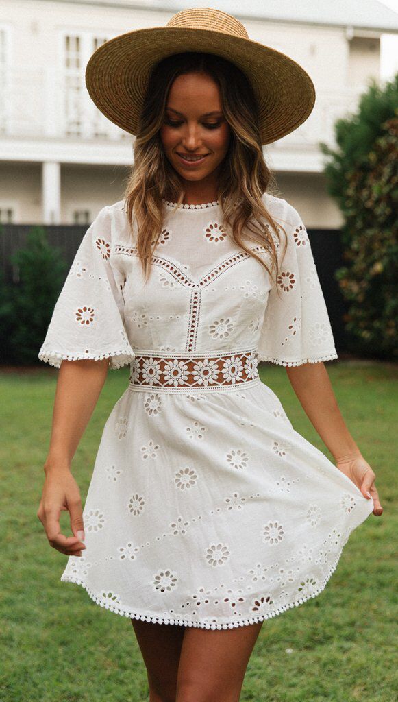 Fleur™ - Backless Dress with Bell Sleeves