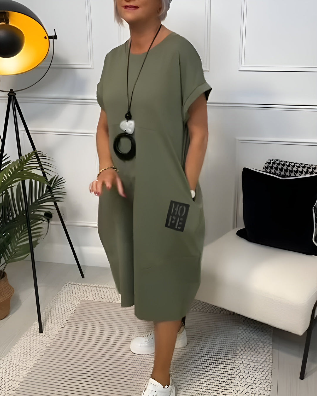 Luna | Chic Short Sleeve Dress