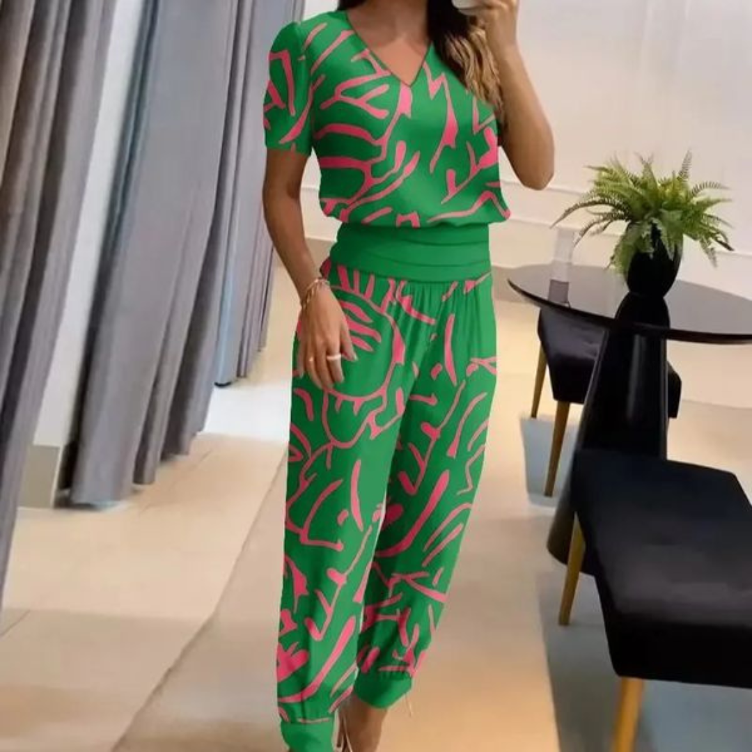 Daphne - Chic Fashion Set