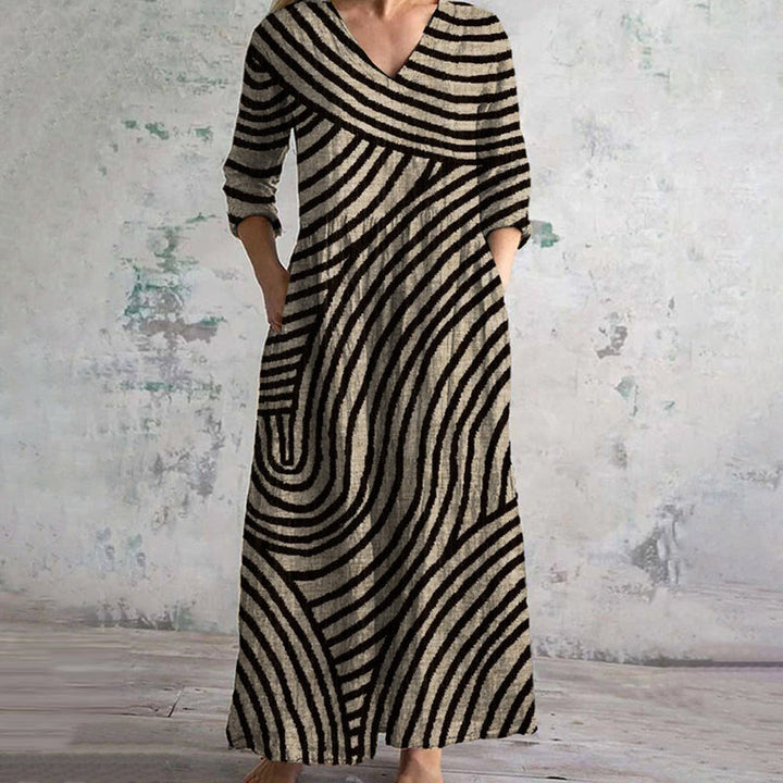 Emelia - Vintage Striped Dress