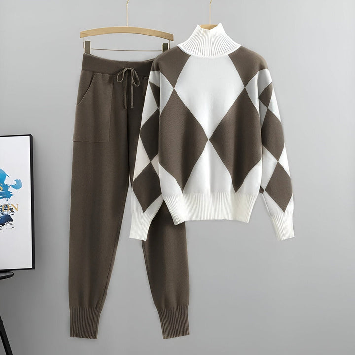 Aina - Cozy Turtleneck Set