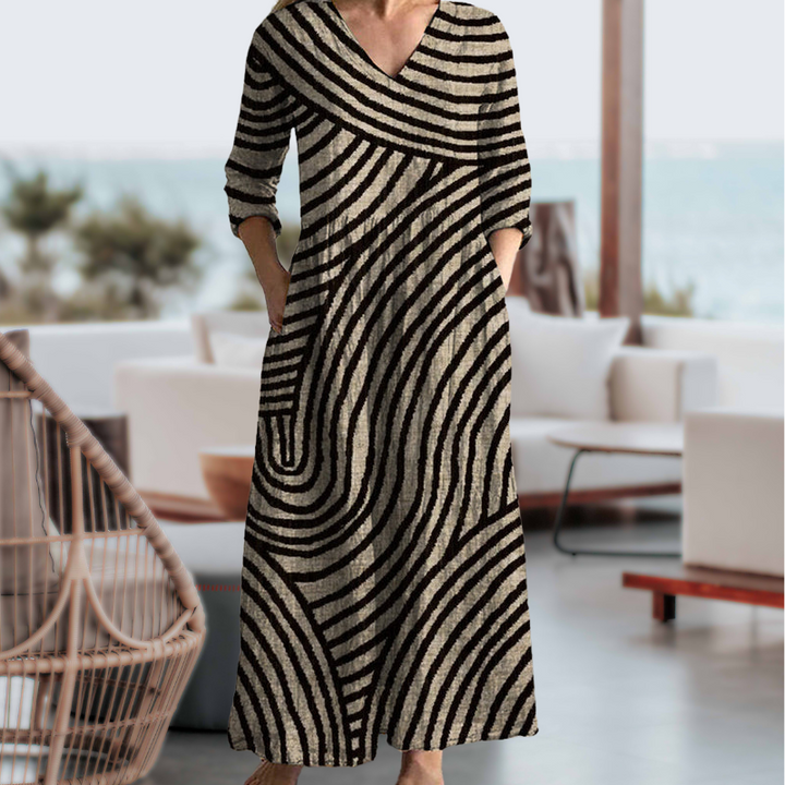 Emelia - Vintage Striped Dress