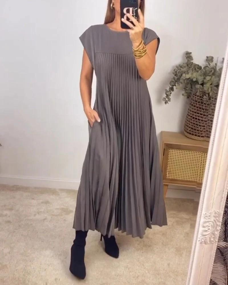 Hana Pleated Pocket Maxi Dress