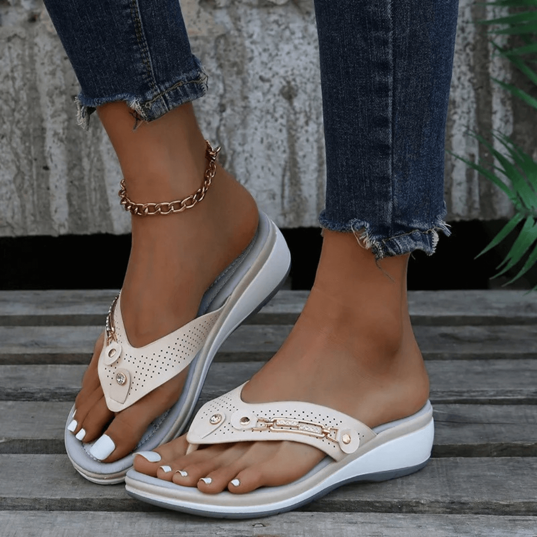 Gia | Elegant Cozy Slippers